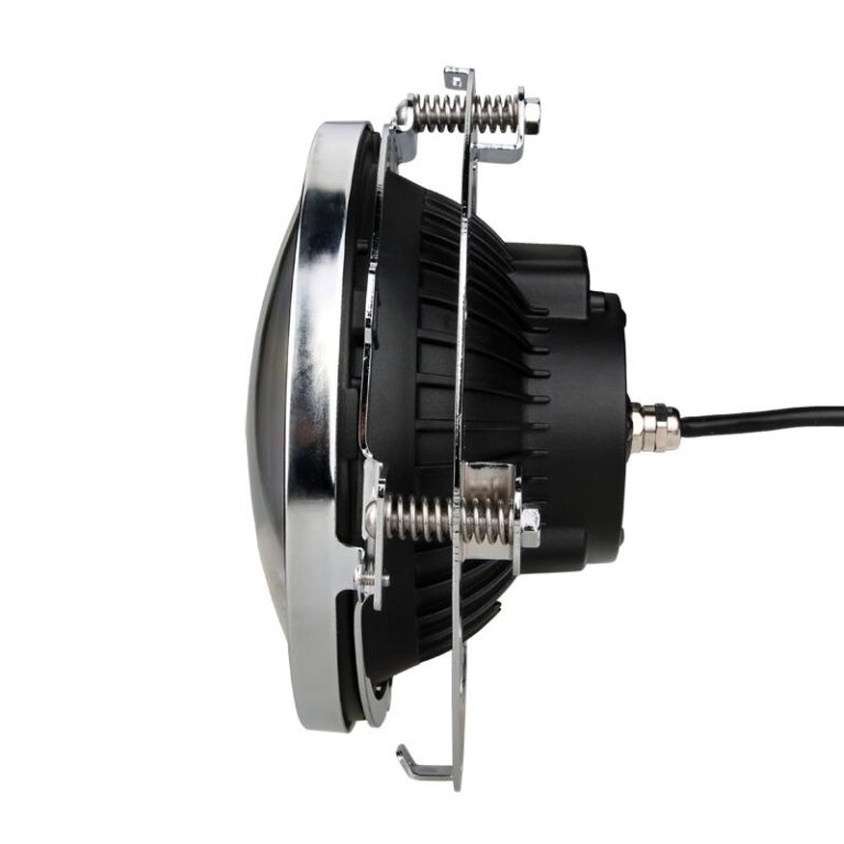 https://www.ltprtz.com/media/image/product/626/md/ltprtz-7-led-scheinwerfer-adapter-kit~2.jpg